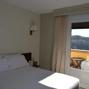 מלון Sercotel Alfonso Vi ****