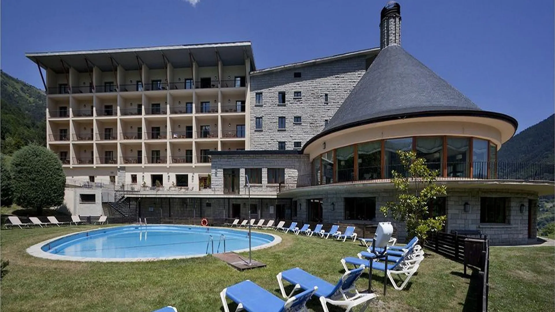 Parador De Vielha 4*,