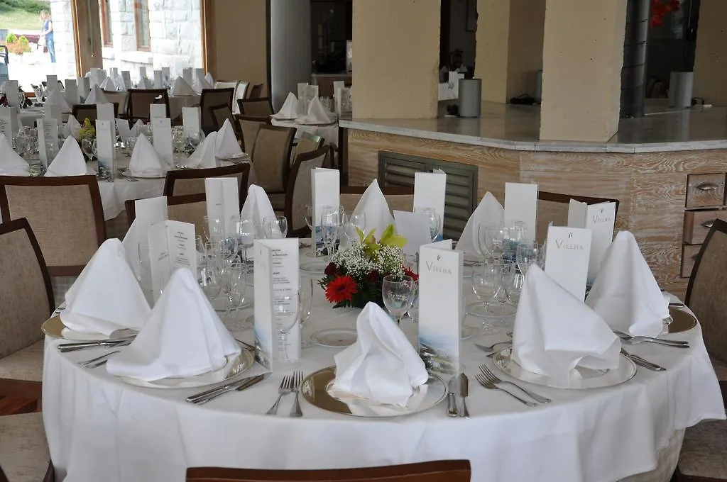 Parador De Vielha Hotel